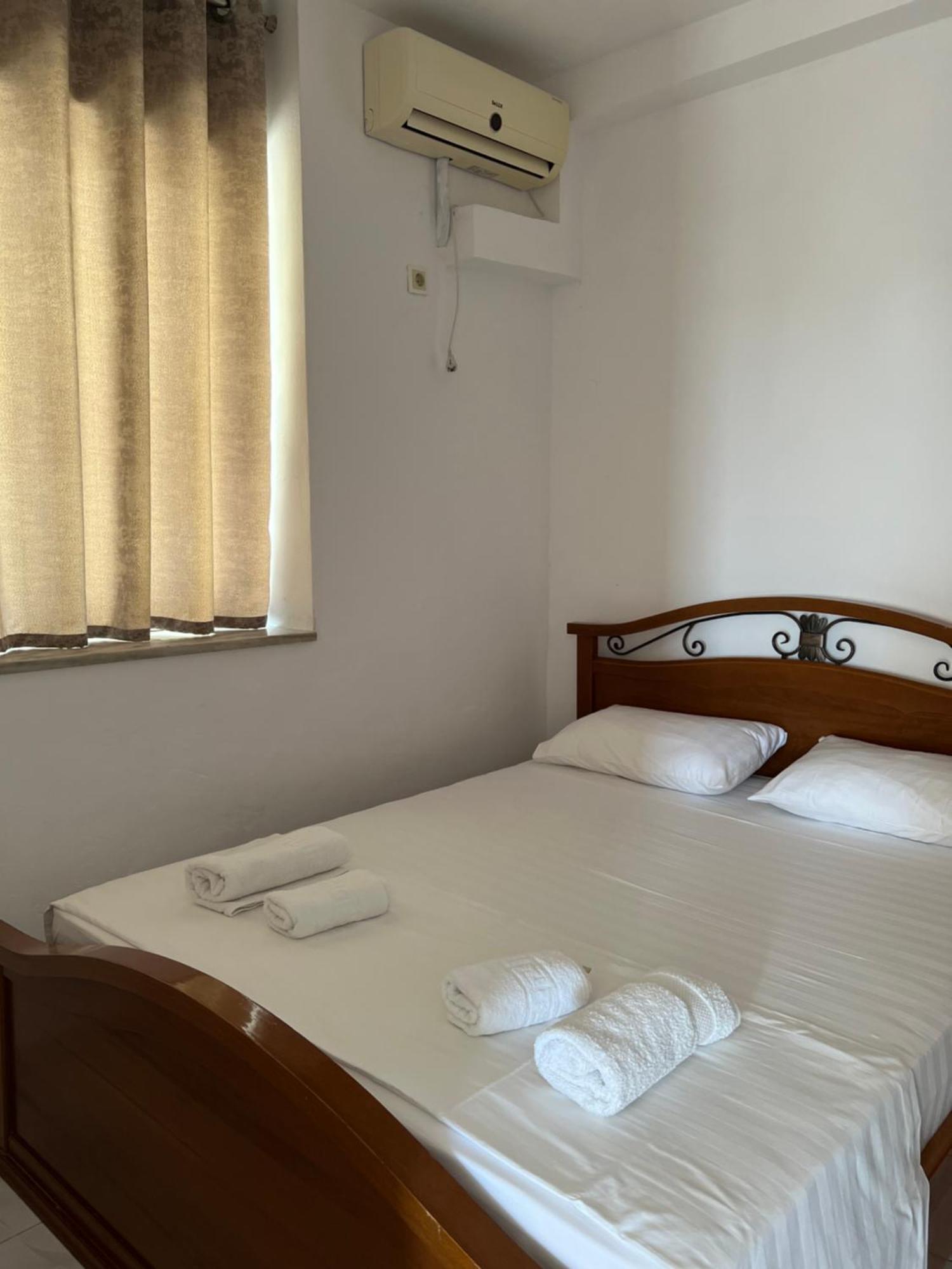 Villa Mirjan Sarandë Buitenkant foto
