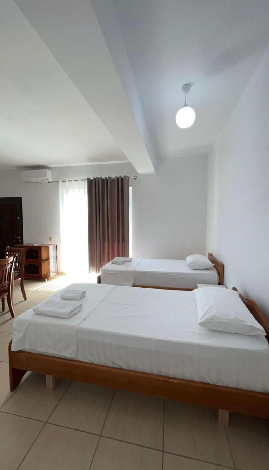 Villa Mirjan Sarandë Buitenkant foto