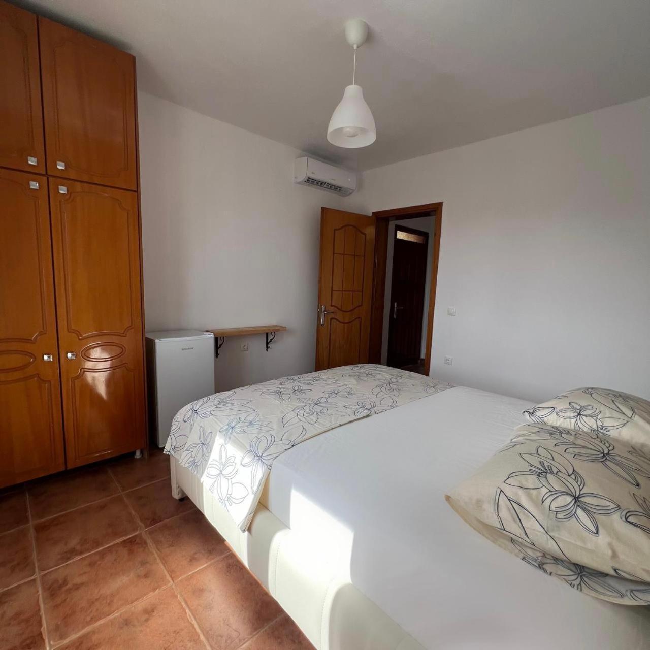 Villa Mirjan Sarandë Buitenkant foto