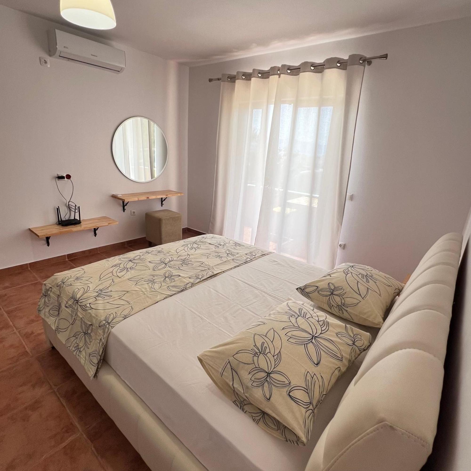 Villa Mirjan Sarandë Buitenkant foto